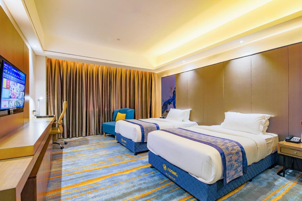 Tomorrow West Hotel Шэньчжэнь Экстерьер фото